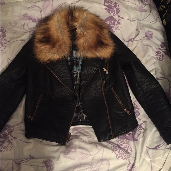 Andrew Marc Jackets & Blazers - Andrew Marc Faux Leather/Fur Moto Jacket